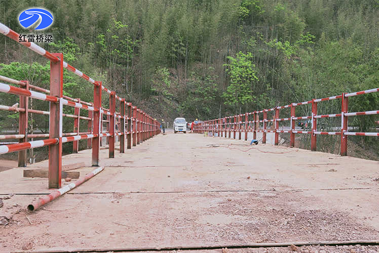 四川宜宾钢便桥施工项目_宜彝高速公路1.jpg